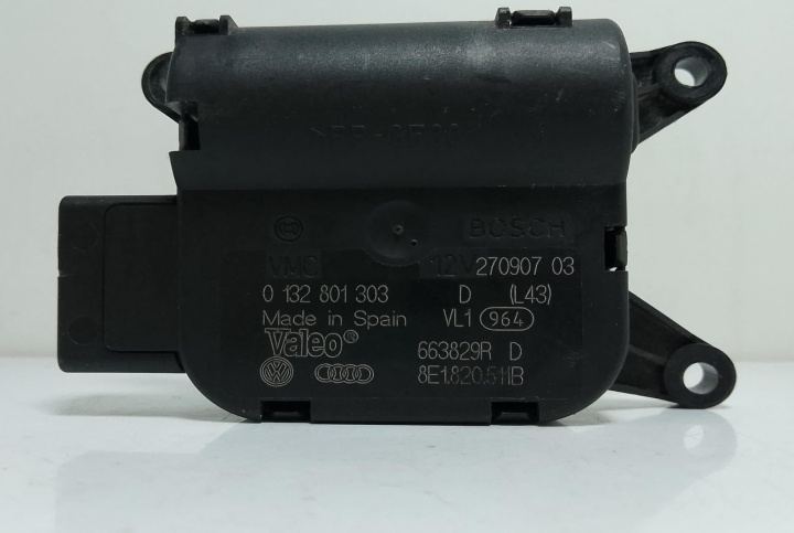Motoras clapeta aeroterma 0132801303 / 8E1820511B Audi A4 B6 [2000 - 2005]