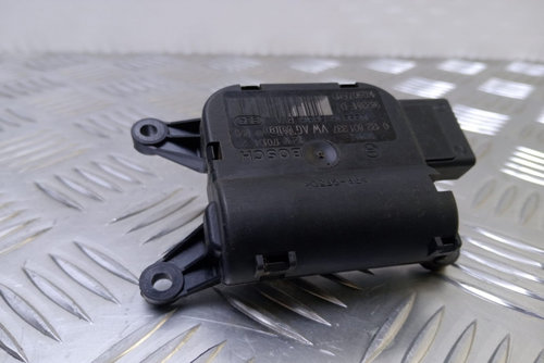 Motoras clapeta aeroterma 0132801337 Volkswagen VW Passat B6 [2005 - 2010]