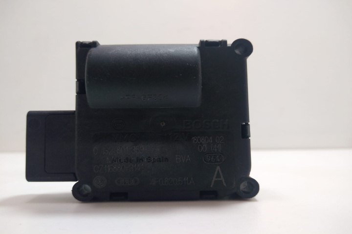 Motoras clapeta aeroterma 0132801359 Audi A6 4F/C6 [2004 - 2008]