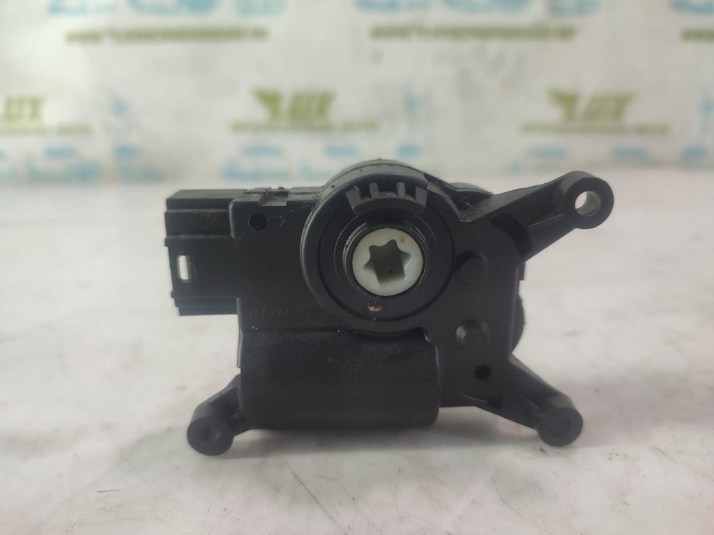 Motoras clapeta aeroterma 5Q0907511L Seat Leon 3 5F [2012 - 2016]