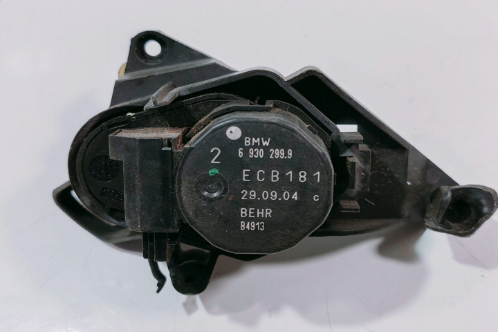 Motoras clapeta aeroterma 69302999 BMW Seria 5 E60/E61 [2003 - 2007]