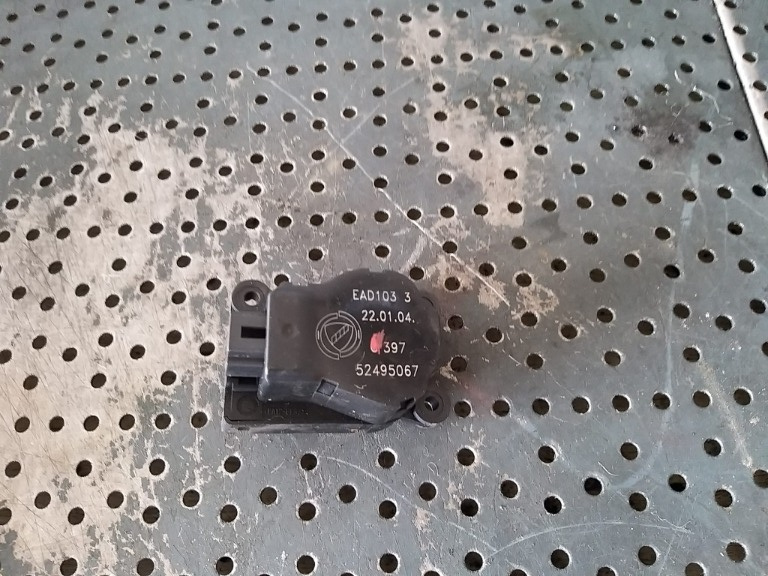 Motoras clapeta aeroterma alfa romeo 147 937 52495067