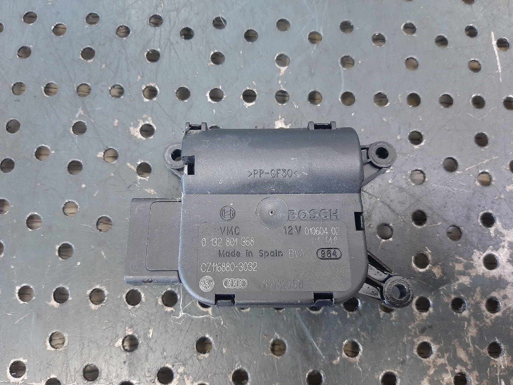 Motoras clapeta aeroterma audi a6 4f c6 0132801358 4f0820511