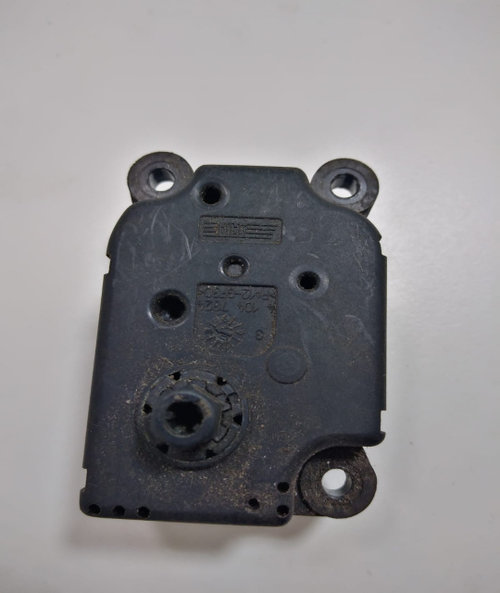 Motoras clapeta aeroterma Behr Actuator 38236UA25 Mercedes-Benz S-Class W220 [1998 - 2002]