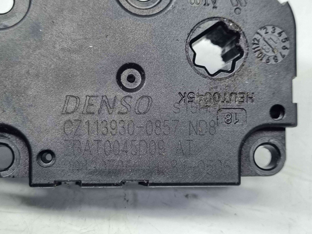 Motoras clapeta aeroterma bord Audi A6 (4G2, C7) [Fabr 2012-2017] CZ113930-0857