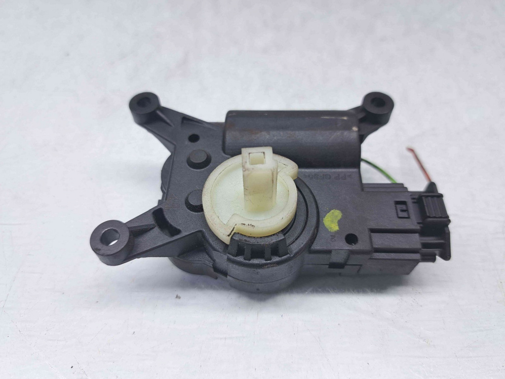 Motoras clapeta aeroterma bord Opel Zafira B (A05) [Fabr 2006-2011] OEM