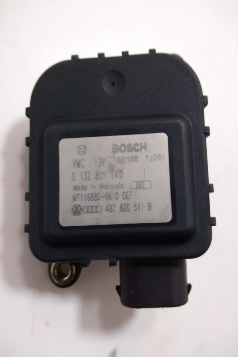 Motoras clapeta aeroterma Bosch 0132801140 Audi A6 4B/C5 [1997 - 2001]
