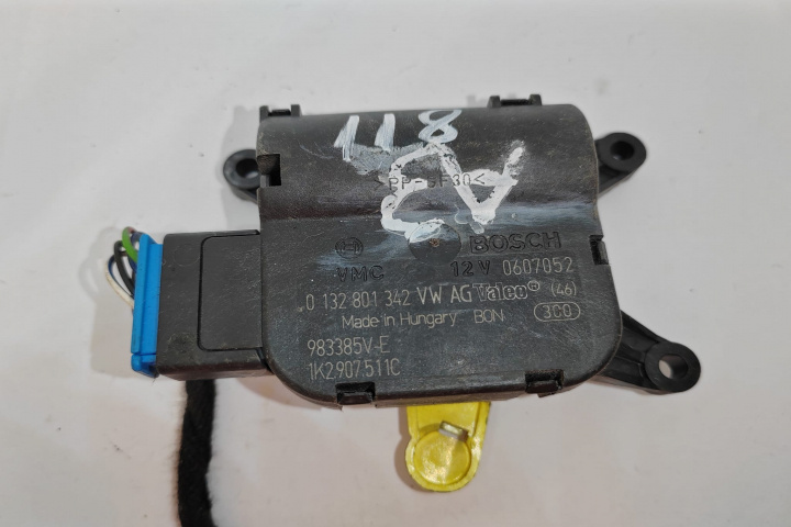 Motoras clapeta aeroterma Bosch 0132801342 Skoda Octavia 2 [2004 - 2008]
