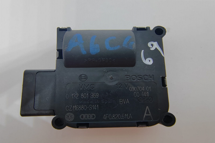 Motoras clapeta aeroterma Bosch 0132801359 Audi A6 4F/C6 [2004 - 2008]