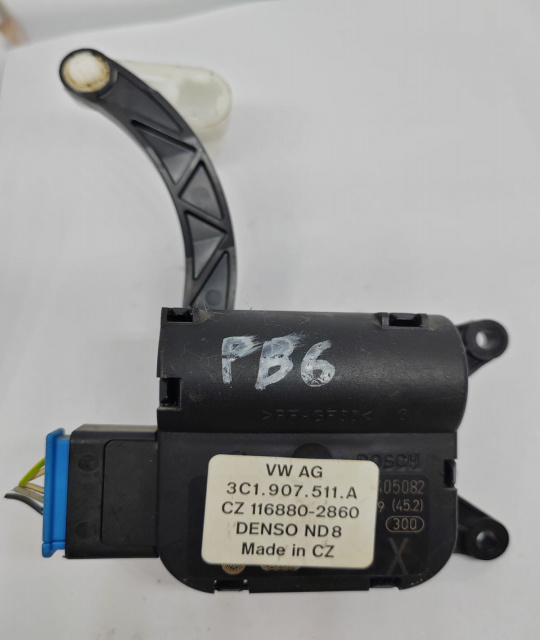 Motoras clapeta aeroterma Bosch CZ116880 / 2860 Volkswagen VW Passat B6 [2005 - 2010]