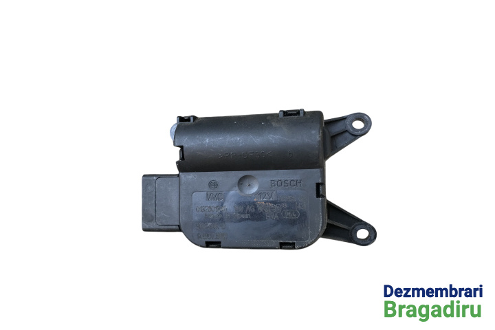 Motoras clapeta aeroterma Cod: 1K0907511C 1K0907511C Volkswagen VW Golf 5 [2003 - 2009] Hatchback 3-usi 1.9 TDI 6DSG (105 hp) Cod motor: BKC, Cod cutie: HLH, Cod culoare: LA6Q