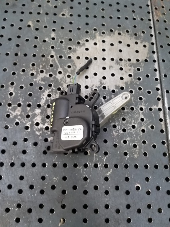 Motoras clapeta aeroterma ford fiesta 6 cb1 ccn 1s7h19b634ca