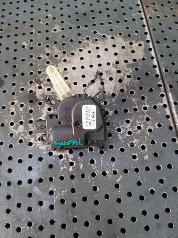 Motoras clapeta aeroterma ford fiesta 6 cb1 ccn 1s7h19b634ca