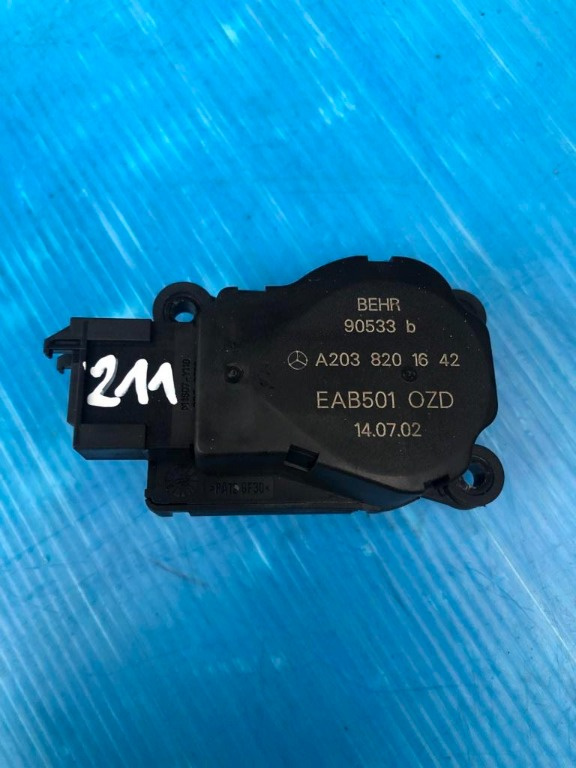 Motoras clapeta aeroterma Mercedes E Class w211 cod A2038201642