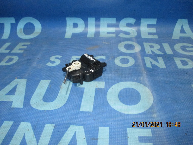 Motoras clapeta aeroterma Mitsubishi Pajero 2003;  063700-7390 (spate)