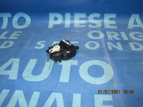 Motoras clapeta aeroterma Mitsubishi Pajero 2003;  063700-7390 (spate)