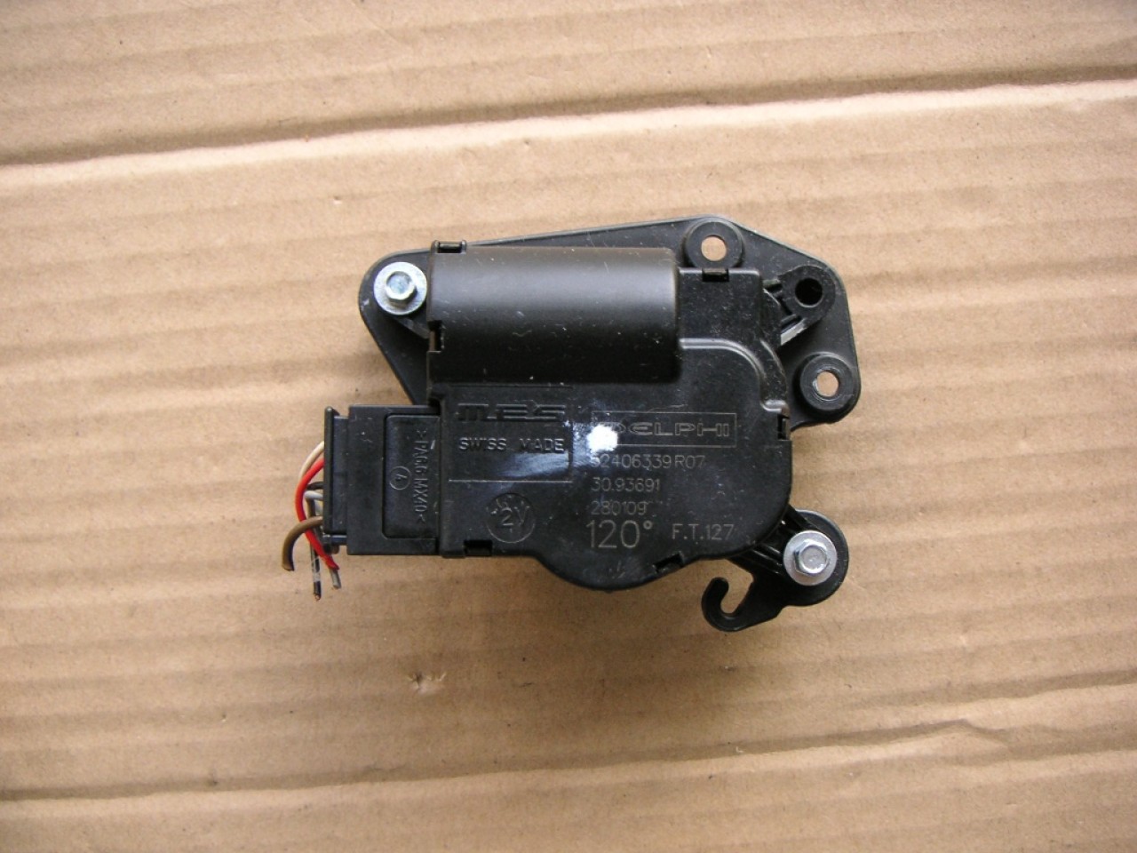 Motoras clapeta aeroterma Opel Astra H (2004-2009) cod 30.93692