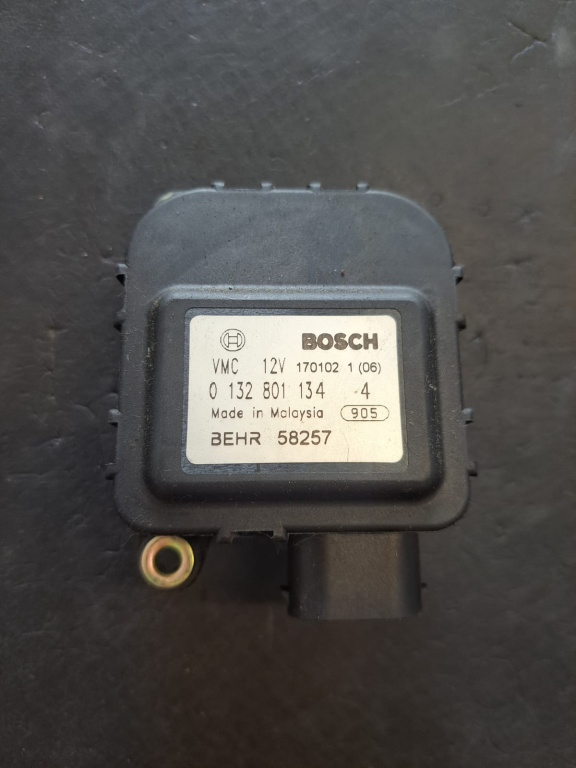 Motoras clapeta aeroterma Opel Zafira A [1999 - 2003] - COD 0132801134
