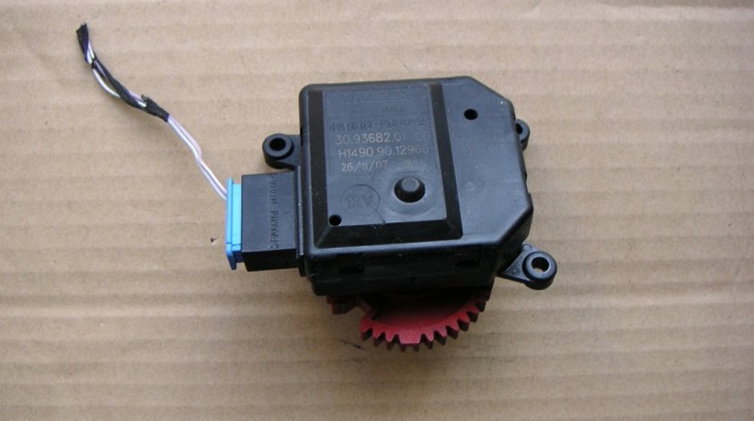 Motoras clapeta aeroterma Seat Ibiza, Skoda Fabia 2, VW Touran, Golf, Polo cod 6Q2907511