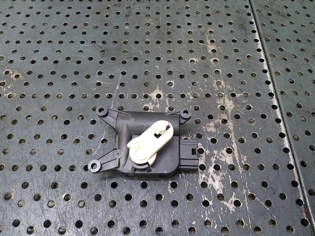 Motoras clapeta aeroterma seat leon 1p 0132801340 983384kd 1k1907511c