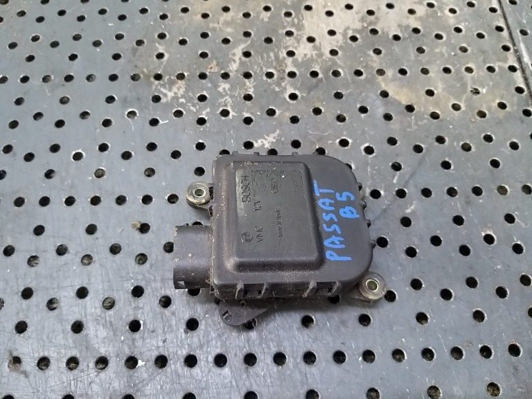 Motoras clapeta aeroterma vw passat b5 3b 700035693f00 8d1820511b