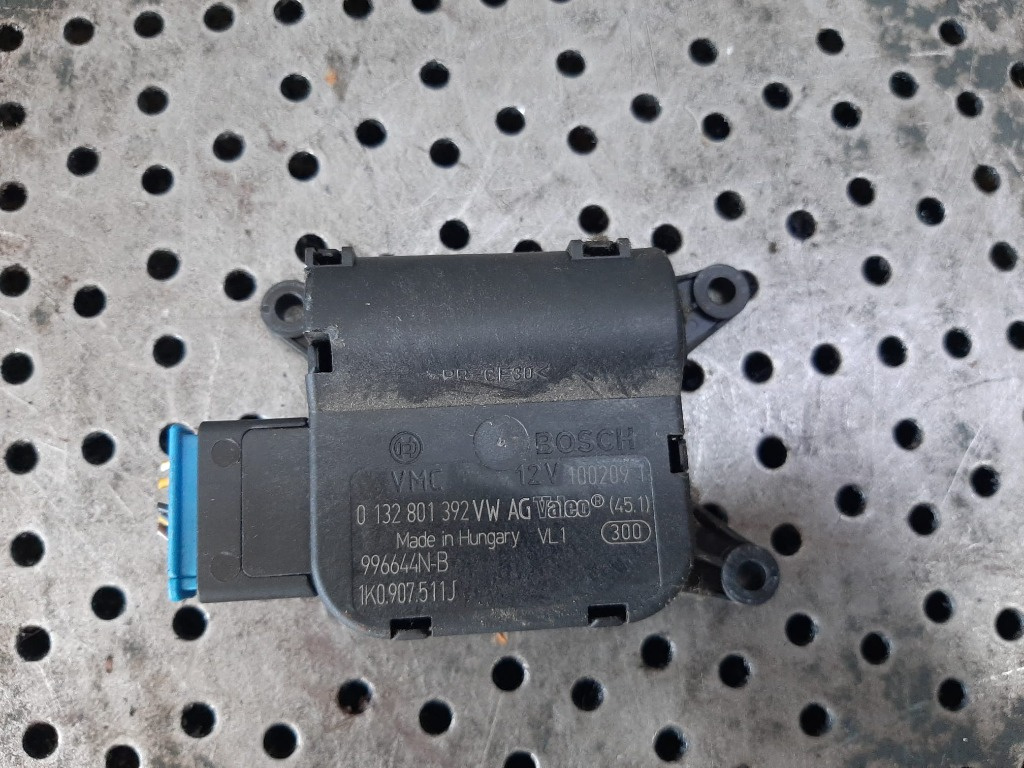 Motoras clapeta aeroterma vw passat b6 1k0907511j 0132801392