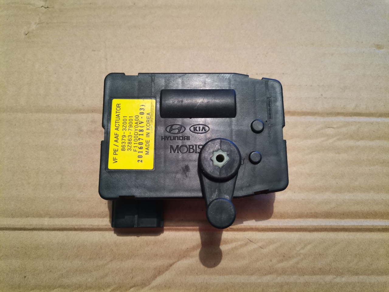 Motoras clapeta HYUNDAI i40 (2011-2015) cod 86379-3Z001