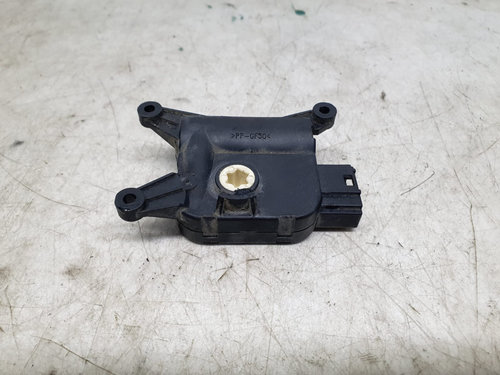 Motoras clapeta mixaj aer 0132801362 Audi A3 8P/8PA [facelift] [2004 - 2008]