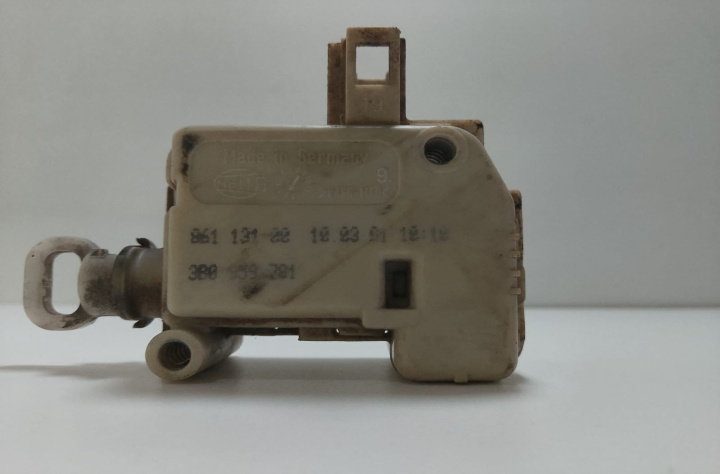 Motoras Clapeta Rezervor 3B0959781 Volkswagen VW Polo 4 9N [2001 - 2005]