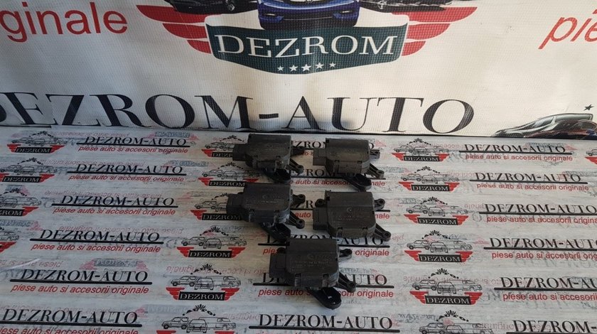 Motoras clapete aeroterma bord original Audi A3 8P cod piesa : 1K0907511B