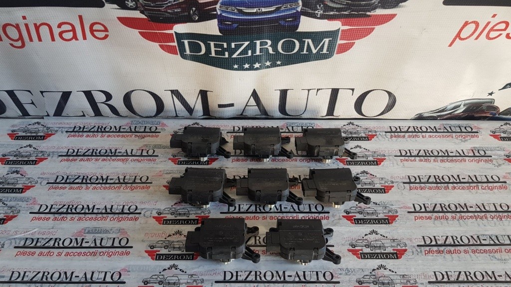 Motoras clapete aeroterma bord original VW Caddy III cod piesa : 1K0907511