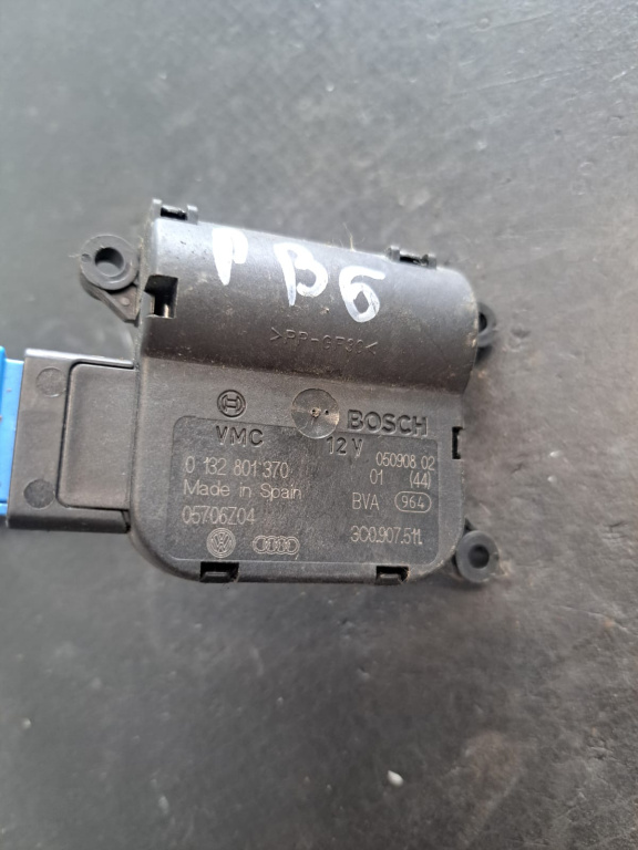 Motoras climatronic VW Passat B6 - COD 0132801370 468