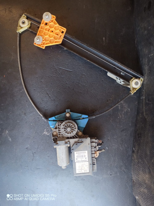 Motoras cu macara geam stanga fata Audi A4 B6 COD-8E1959801
