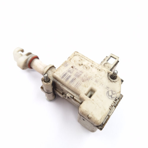 Motoras Deschidere Capac Rezervor VW PASSAT B5, B5.5 1996 - 2005 3B0959782, 3B0 959 782, 1J6810773A,...