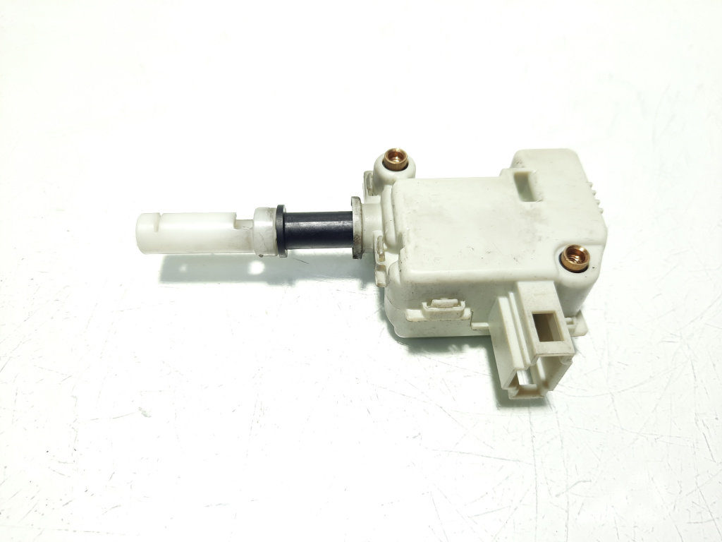 Motoras deschidere capota spate, cod 3B5827061C, Vw Passat (3B3) (id:505451)