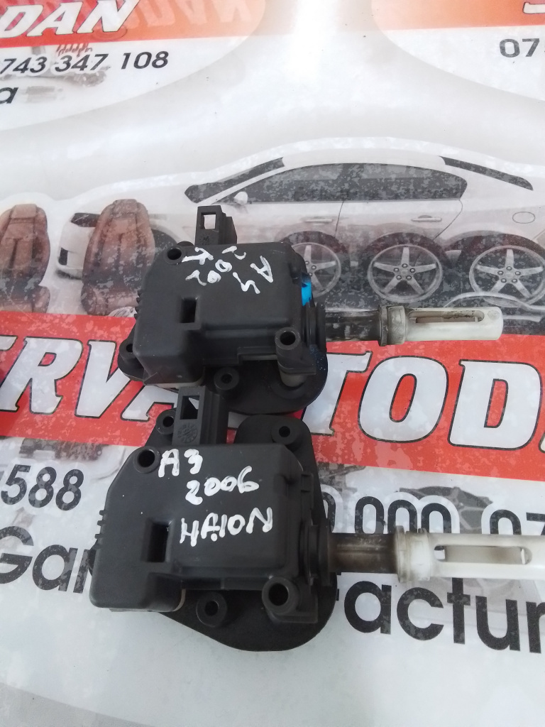 Motoras deschidere haion Audi A4 (2001-2004) [8E2, B6] 1.9 Motorina 2003, 8E9827833