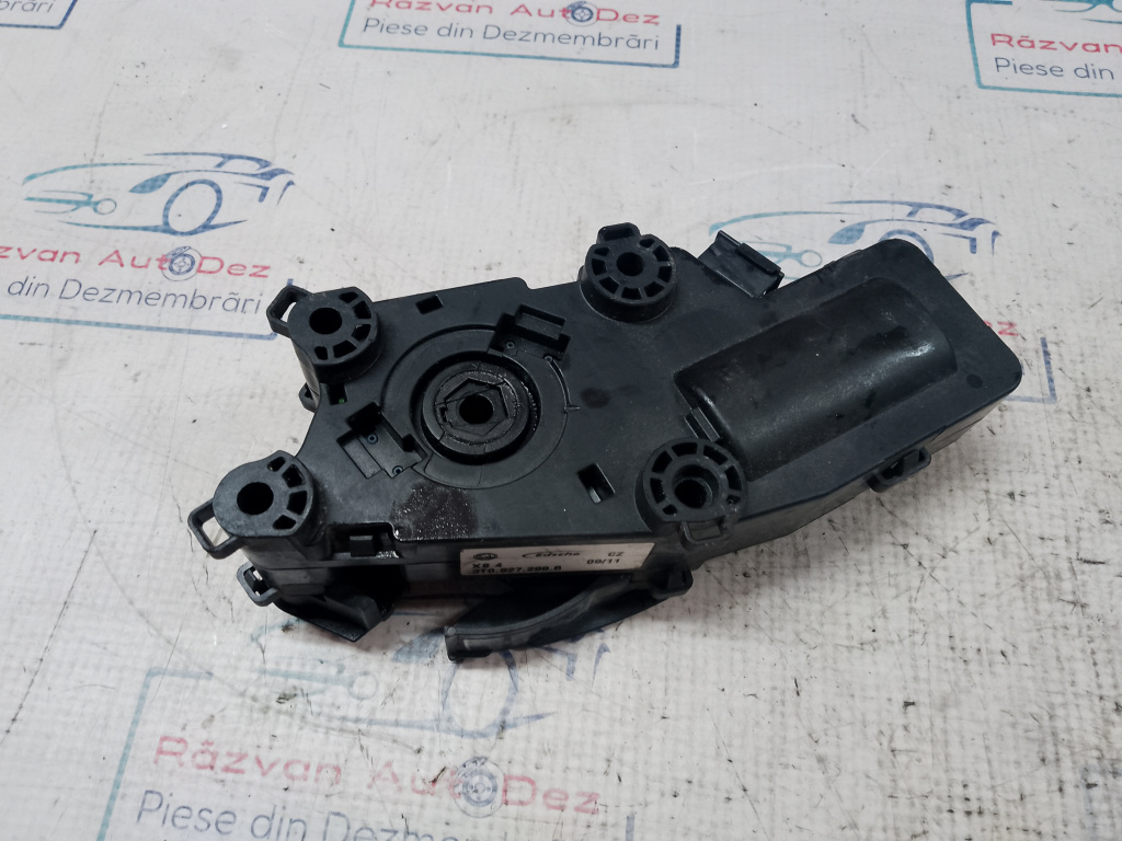 Motoras deschidere haion Skoda Superb 2 Berlina 2011, 3T0827299B