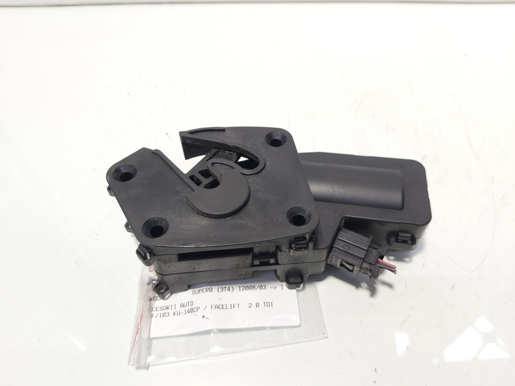 Motoras deschidere haion stanga, cod 3T0827299C, Skoda Superb II (3T4) (id:680377)