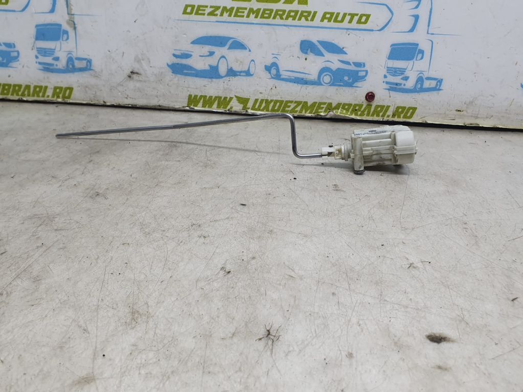 Motoras deschidere rezervor 3aa810773 Volkswagen VW Passat B7 [2010 - 2015] 1.6 tdi CAYC