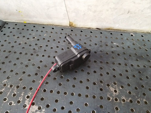 Motoras deschidere rezervor audi q3 8u 4l0862153c