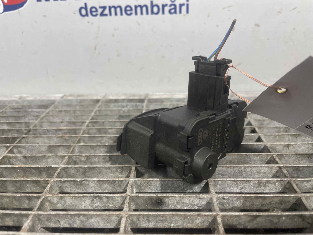MOTORAS DESCHIDERE SKODA OCTAVIA - - (20