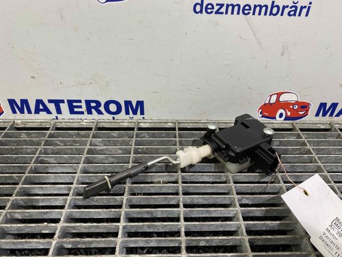 MOTORAS DESCHIDERE VW TOURAN - - (2010 2015)