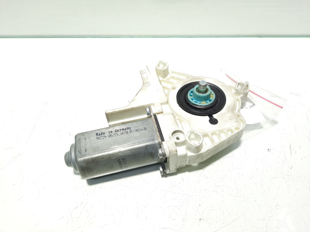 Motoras dreapta fata, cod 1K0959701K, VW Golf 5 (1K1) (id:468123)