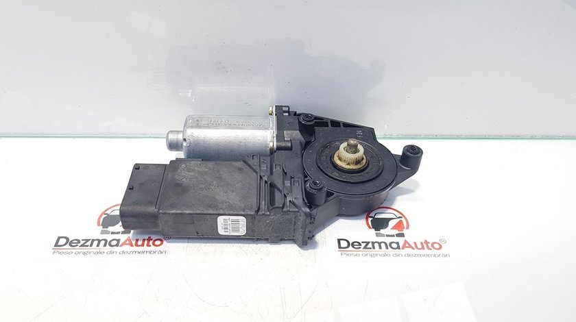 Motoras dreapta fata, Vw Passat Variant (3B6) cod 3B4837752KC (id:375417)