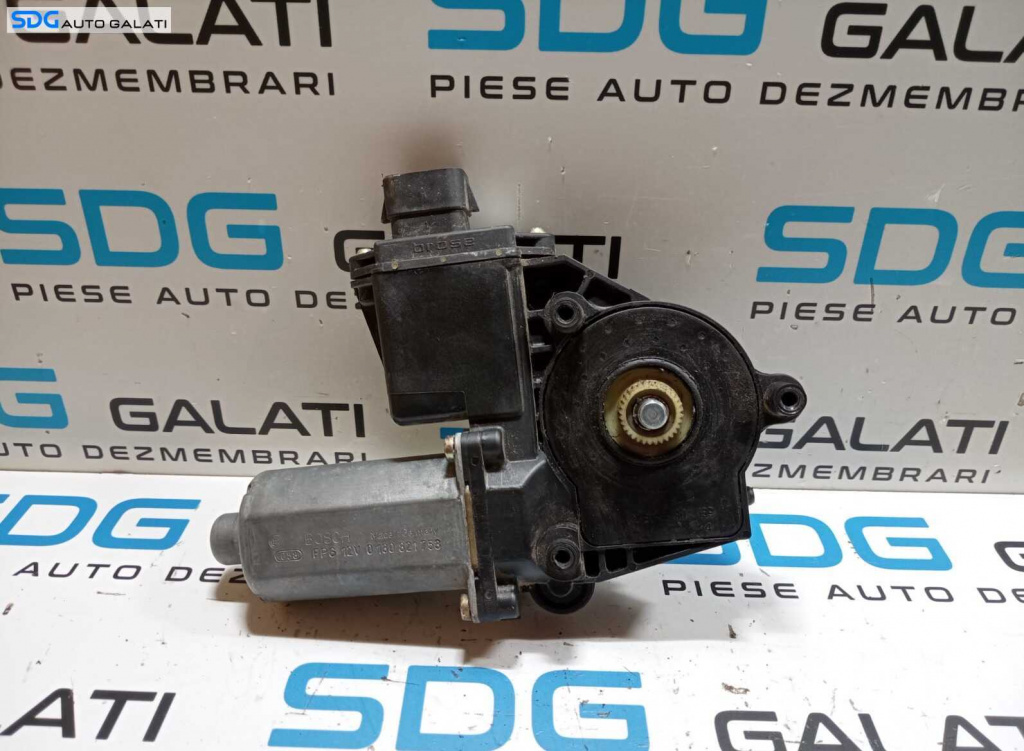 Motoras Electric pentru Macara Geam de pe Usa Portiera Stanga Fata Toyota Avensis T22 1997 - 2003 [M7744]