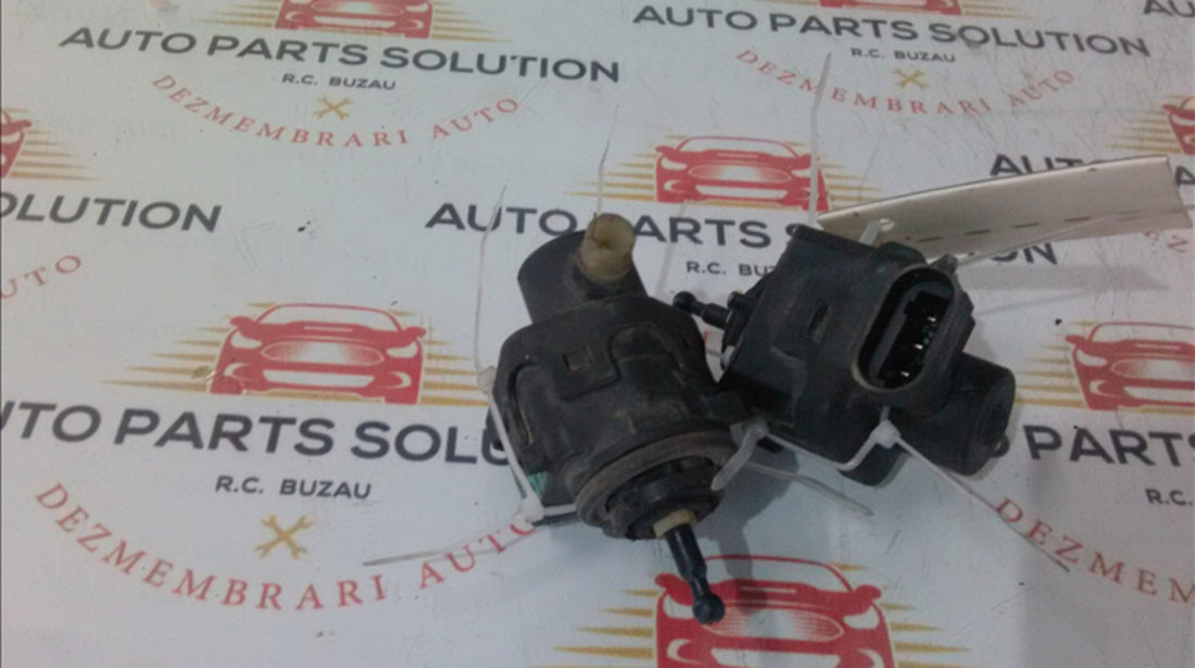 Motoras far (2 buc) RENAULT GRAND SCENIC 2 FAB 2006-2010