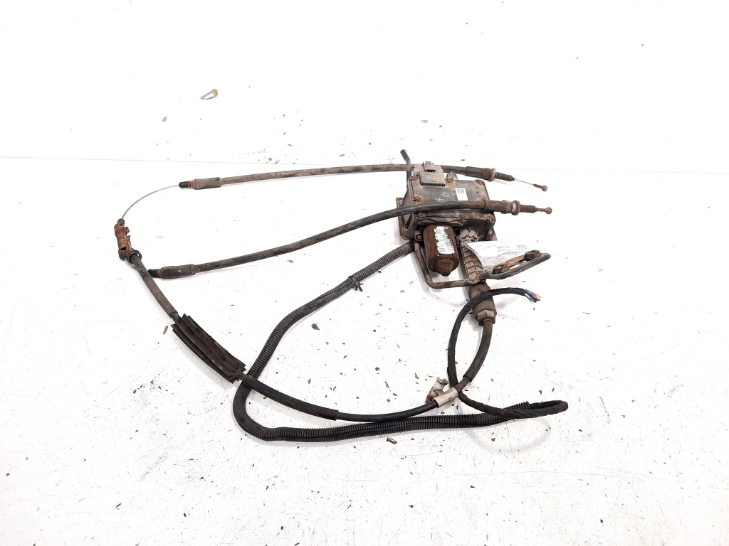 Motoras frana de mana, cod GM13365044, Opel Astra J Sedan (idi:545443)