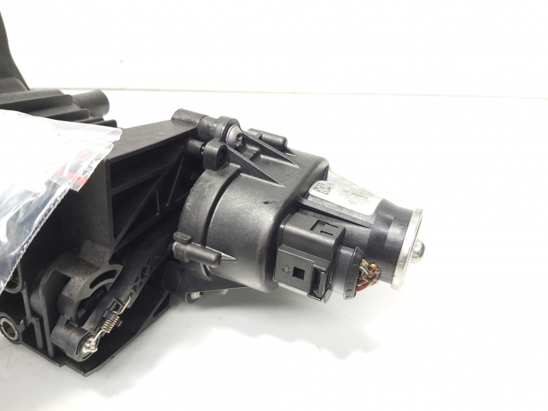Motoras galerie admisie, cod 03L129086A, Vw Jetta 4 (6Z) 1.6 TDI, CAY (idi:646464)