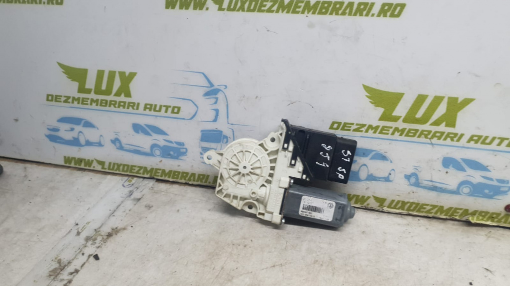 Motoras geam 3c0959703b Volkswagen VW Golf 6 [2008 - 2015] 1.6 tdi cayc