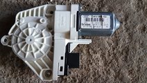 Motoras geam 8k0959802 dreapta fata skoda superb I...